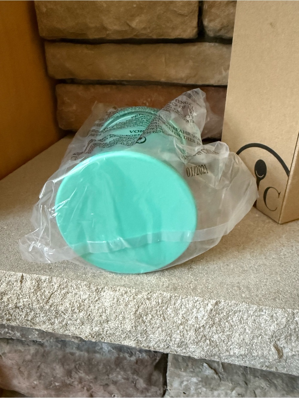 New Sealed Pampered Chef Whipped Cream Maker in Aqua Teal #1461 - Picture 3 of 4